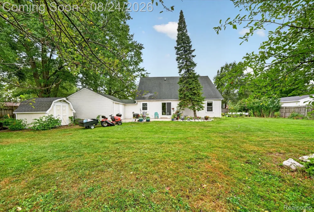 8847 Rosella Street Taylor City, MI 48180
