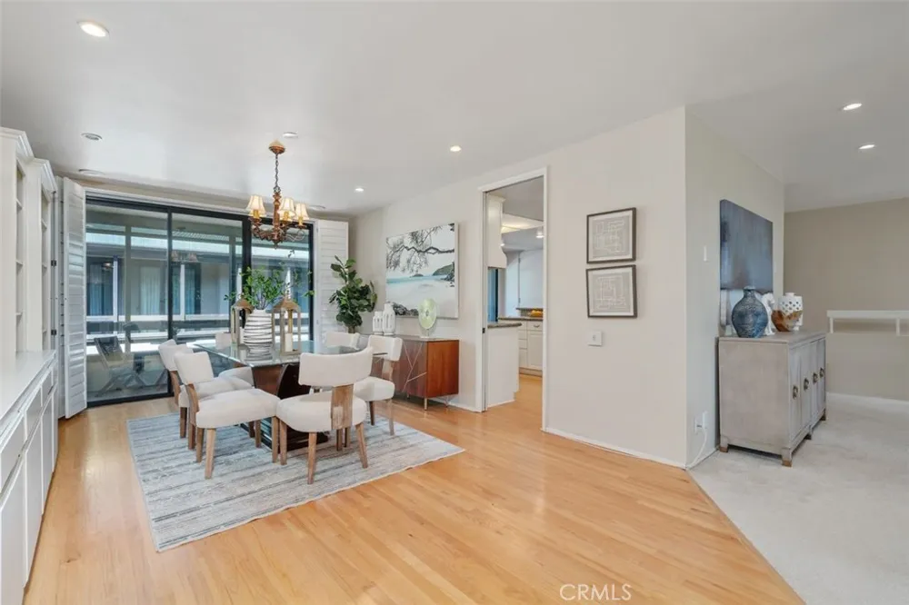 885 S Orange Grove Boulevard #2 Pasadena, CA 91105