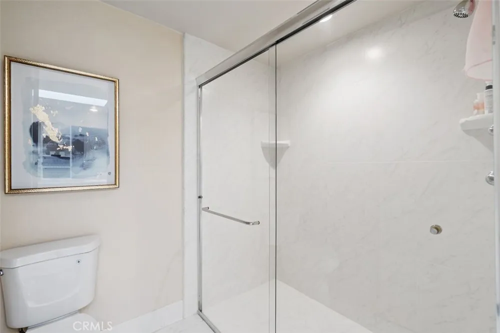 885 S Orange Grove Boulevard #2 Pasadena, CA 91105