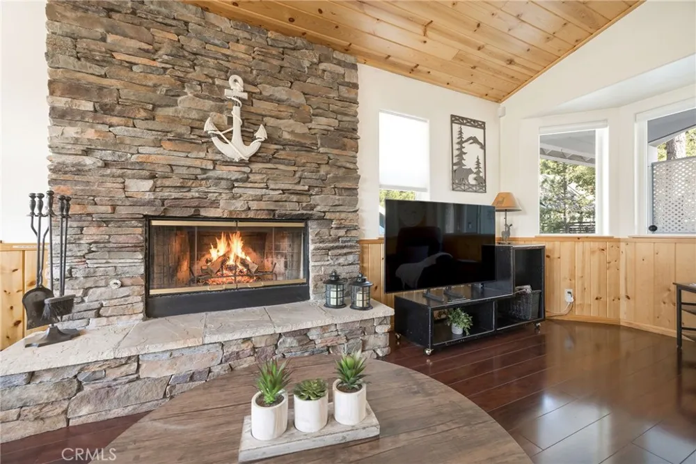 777 Medicine Mans Big Bear Lake, CA 92315