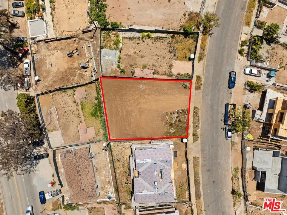 16742 Bollinger Drive Los Angeles, CA 90272