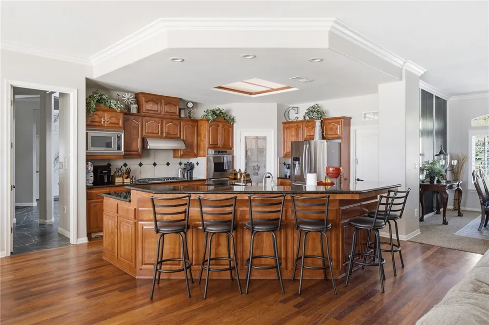 17041 Anelura Court Bakersfield, CA 93314
