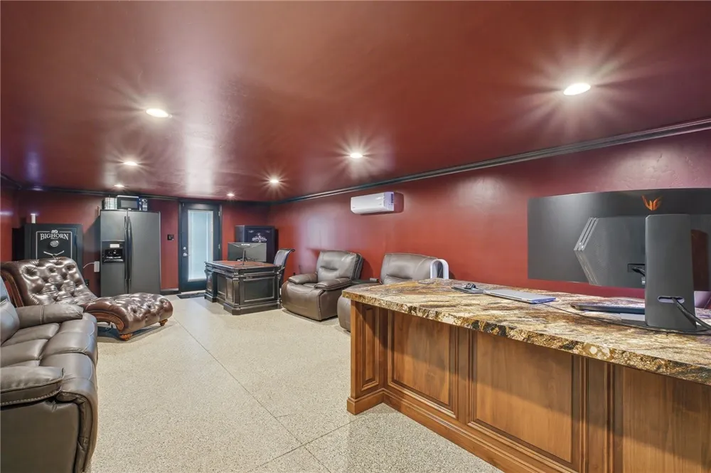 17041 Anelura Court Bakersfield, CA 93314