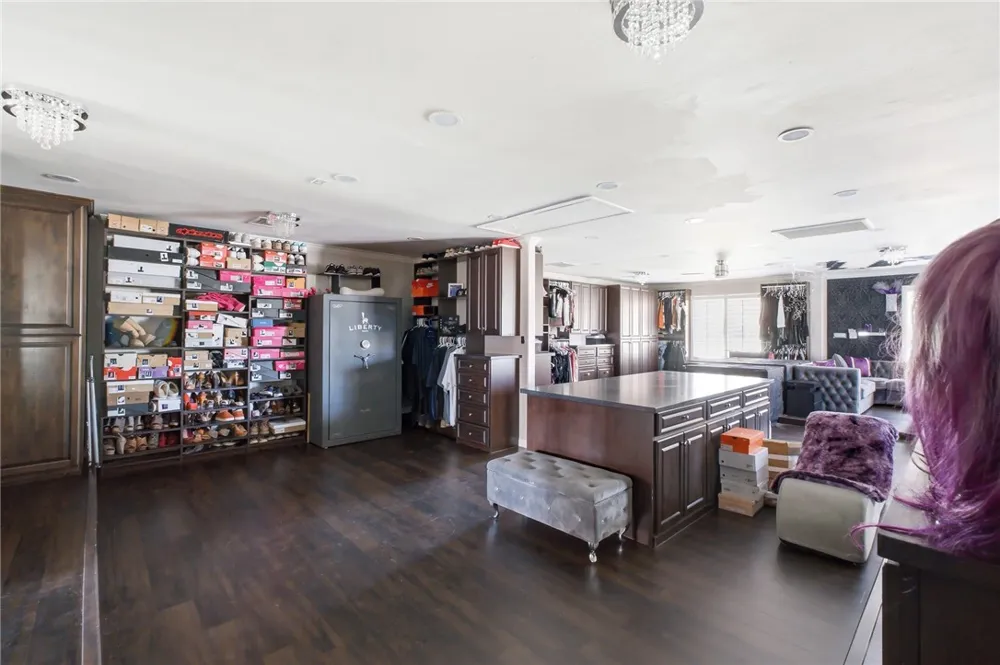 17041 Anelura Court Bakersfield, CA 93314