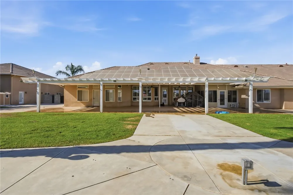 17041 Anelura Court Bakersfield, CA 93314
