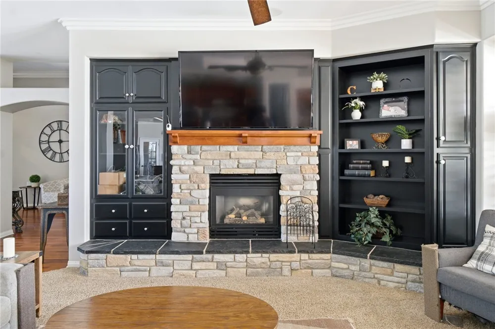 17041 Anelura Court Bakersfield, CA 93314