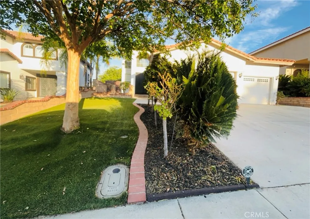 15780 Oliver Moreno Valley, CA 92555