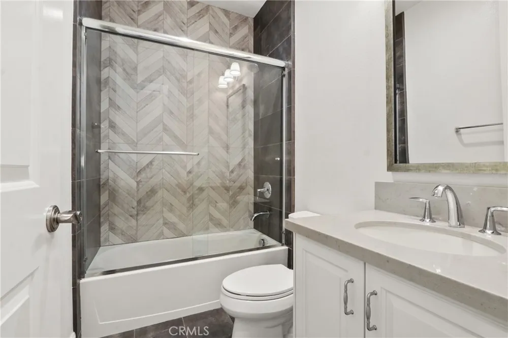 42 Barberry Lake Forest, CA 92630