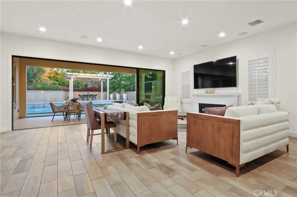 42 Barberry Lake Forest, CA 92630
