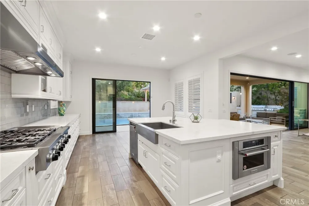42 Barberry Lake Forest, CA 92630