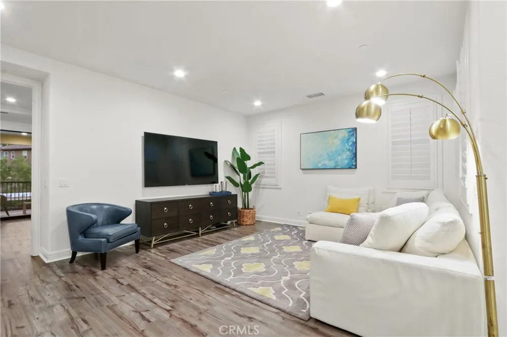 42 Barberry Lake Forest, CA 92630