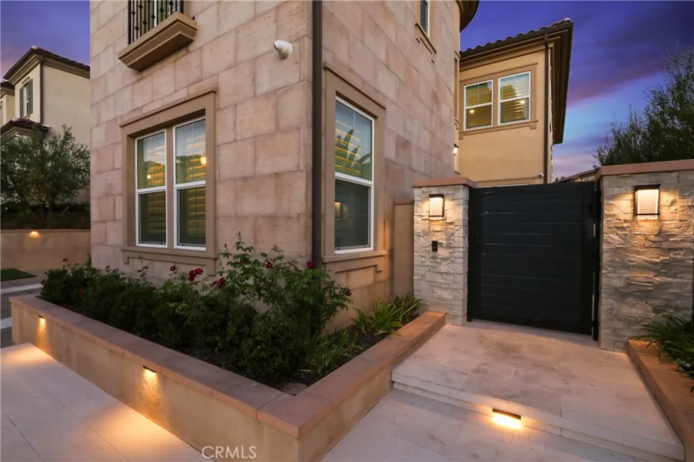 42 Barberry Lake Forest, CA 92630