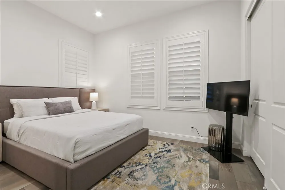 42 Barberry Lake Forest, CA 92630