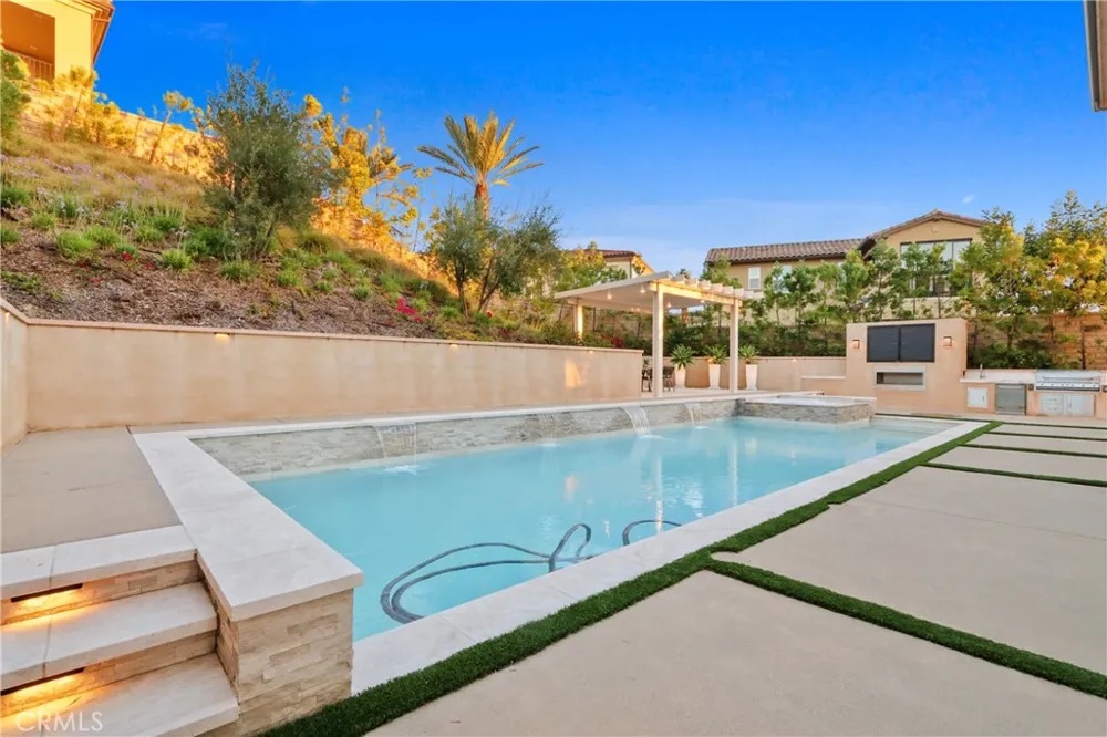 42 Barberry Lake Forest, CA 92630