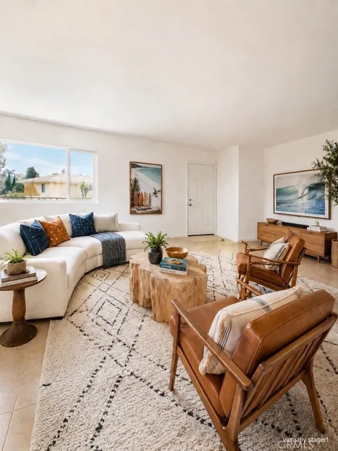 207 W Marquita #3