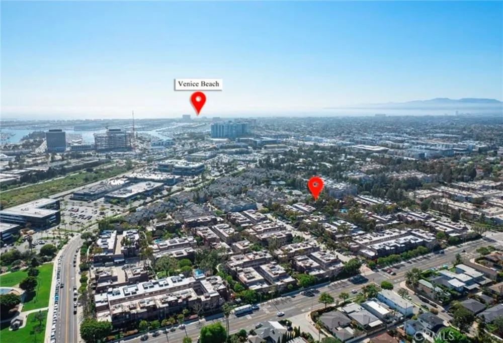 13036 Mindanao #7 Los Angeles, CA 90292