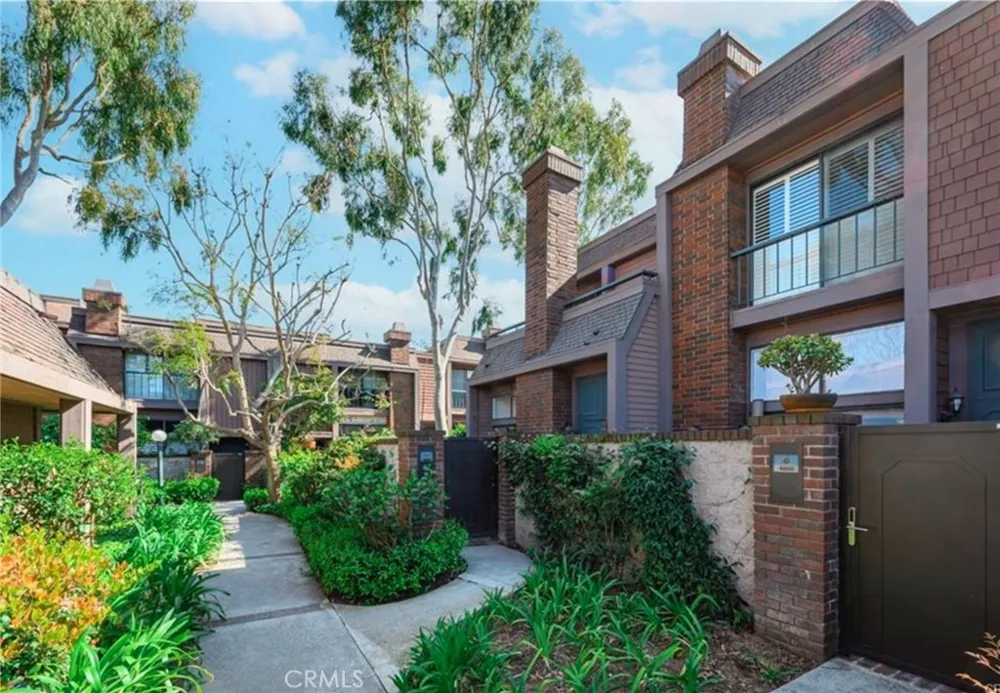 13036 Mindanao #7 Los Angeles, CA 90292