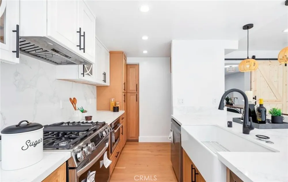 13036 Mindanao #7 Los Angeles, CA 90292