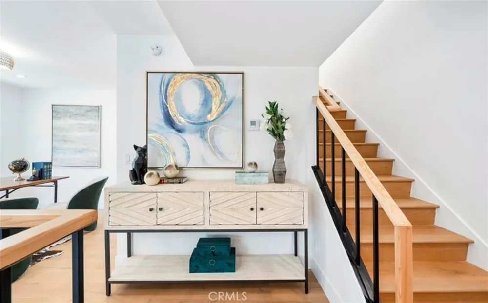 13036 Mindanao #7 Los Angeles, CA 90292