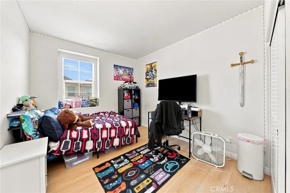 2877 S Via Belamaria Ontario, CA 91762