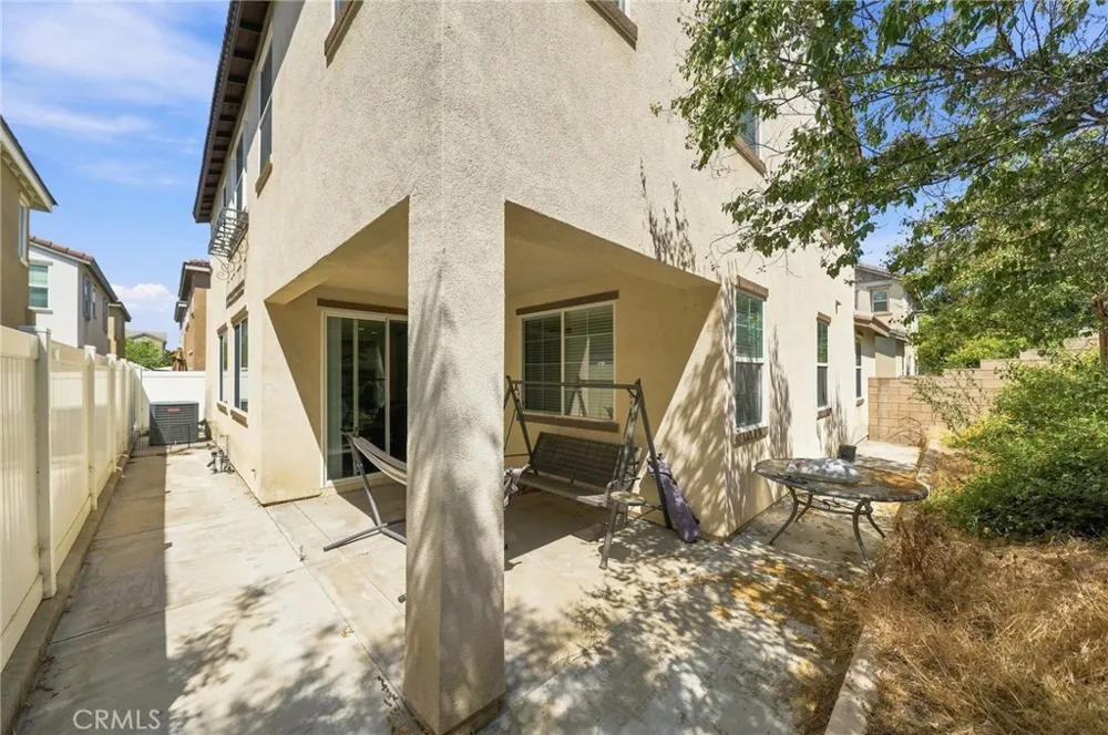 2877 S Via Belamaria Ontario, CA 91762