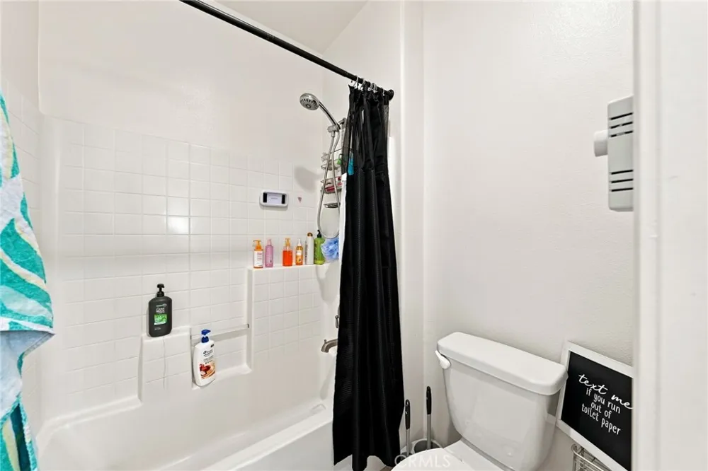 2877 S Via Belamaria Ontario, CA 91762