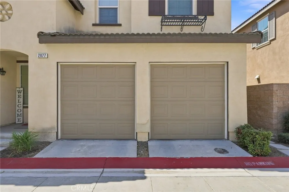 2877 S Via Belamaria Ontario, CA 91762