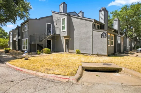 9696 Walnut Street #1902
