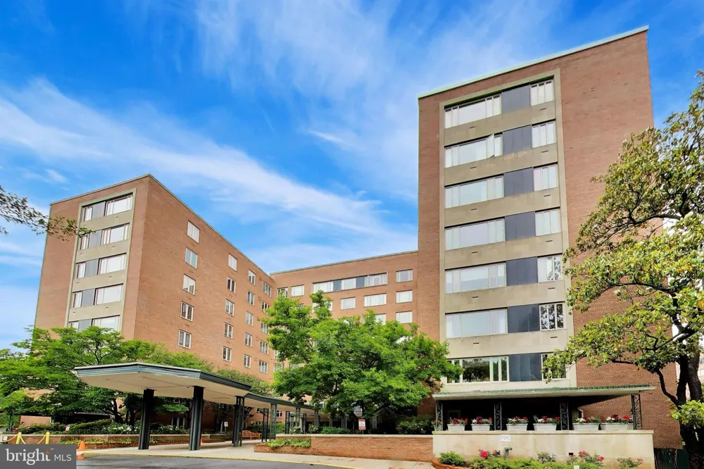 4301 MASSACHUSETTS AVENUE NW #5014 Washington, DC 20016