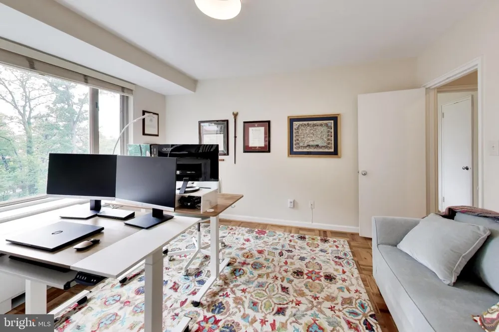 4301 MASSACHUSETTS AVENUE NW #5014 Washington, DC 20016