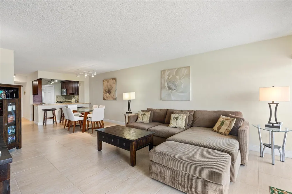 1021 Hillsboro Mile #504 Hillsboro Beach, FL 33062