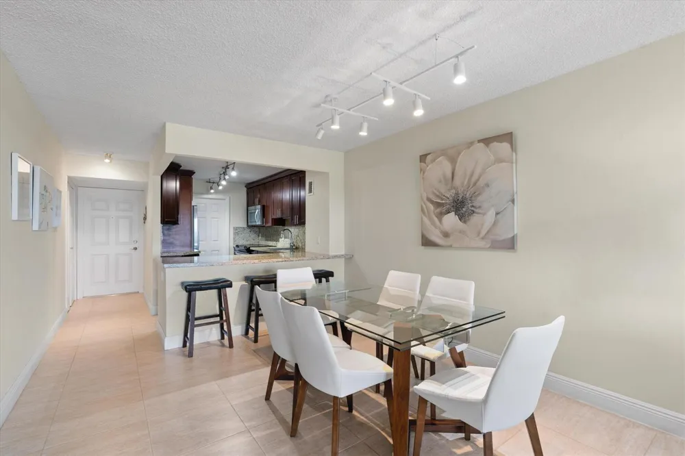 1021 Hillsboro Mile #504 Hillsboro Beach, FL 33062
