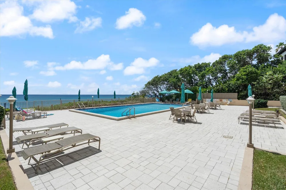 1021 Hillsboro Mile #504 Hillsboro Beach, FL 33062