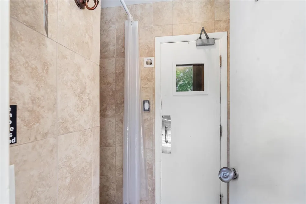 1021 Hillsboro Mile #504 Hillsboro Beach, FL 33062