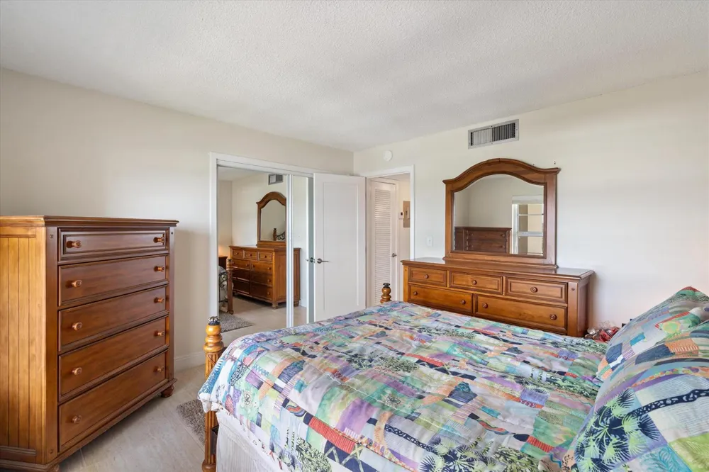 1021 Hillsboro Mile #504 Hillsboro Beach, FL 33062