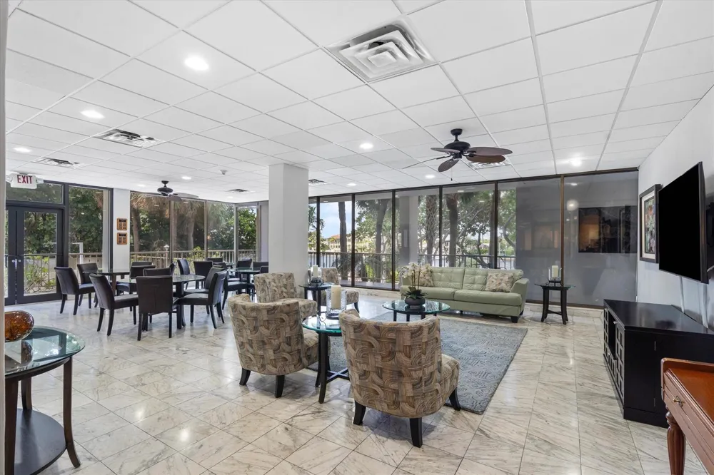 1021 Hillsboro Mile #504 Hillsboro Beach, FL 33062