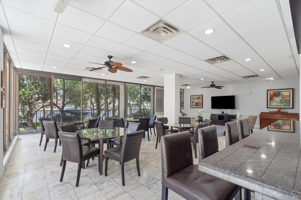 1021 Hillsboro Mile #504 Hillsboro Beach, FL 33062