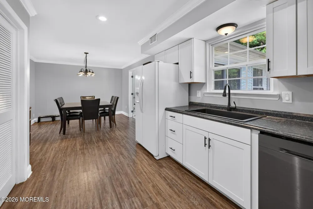 370 Elm Lane Brick, NJ 08723