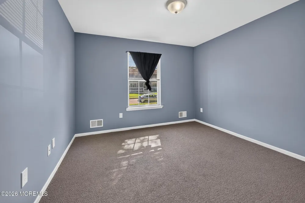 370 Elm Lane Brick, NJ 08723