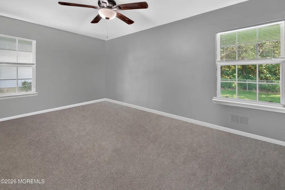 370 Elm Lane Brick, NJ 08723