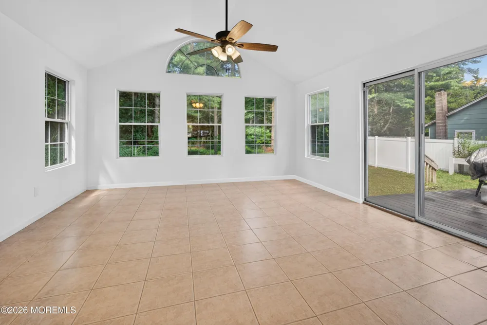 370 Elm Lane Brick, NJ 08723