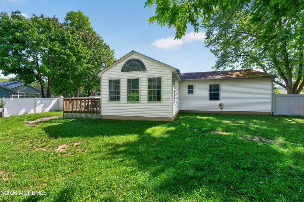 370 Elm Lane Brick, NJ 08723