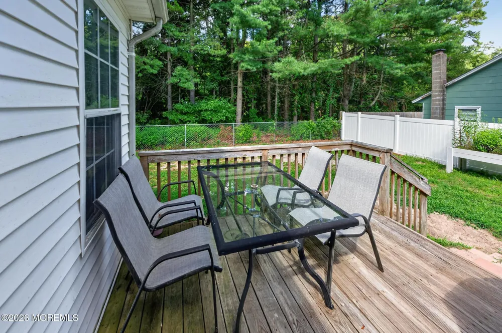 370 Elm Lane Brick, NJ 08723