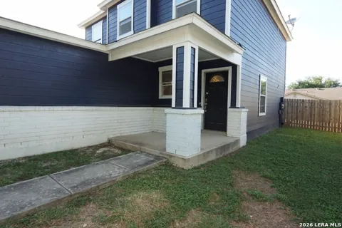 9843 Barhill Bay