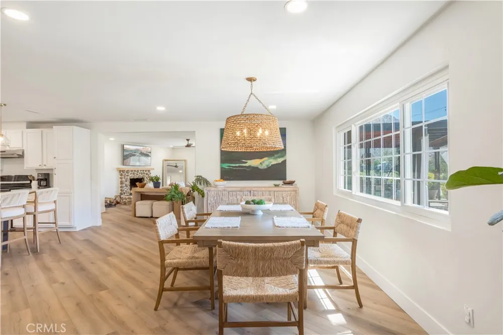 117 La Cresta El Cajon, CA 92019