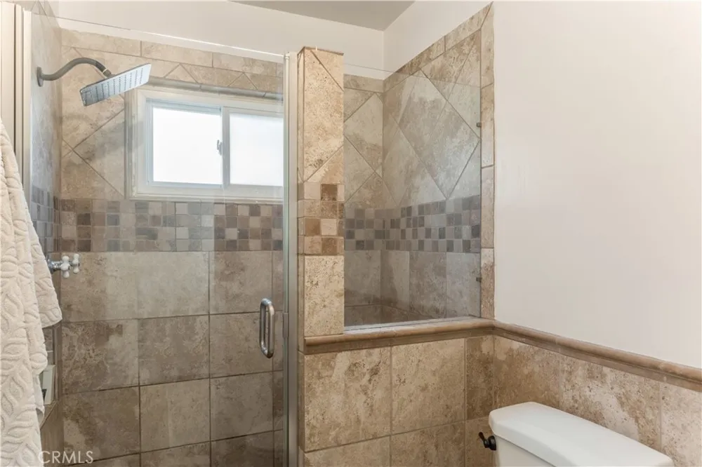 117 La Cresta El Cajon, CA 92019