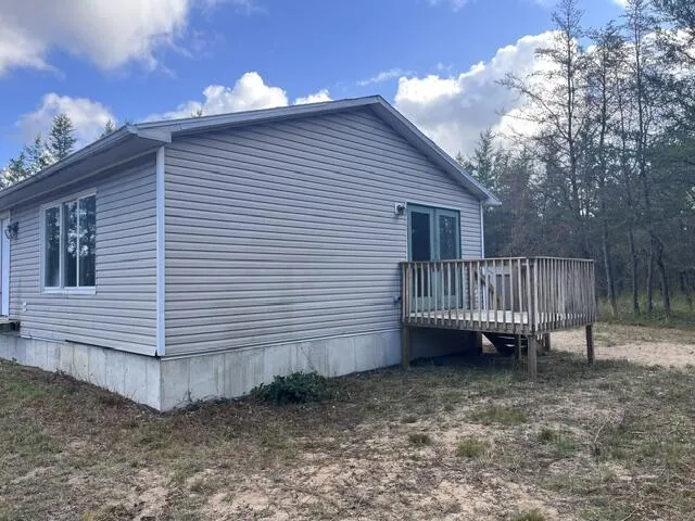 961 Dusty Irons, MI 49644