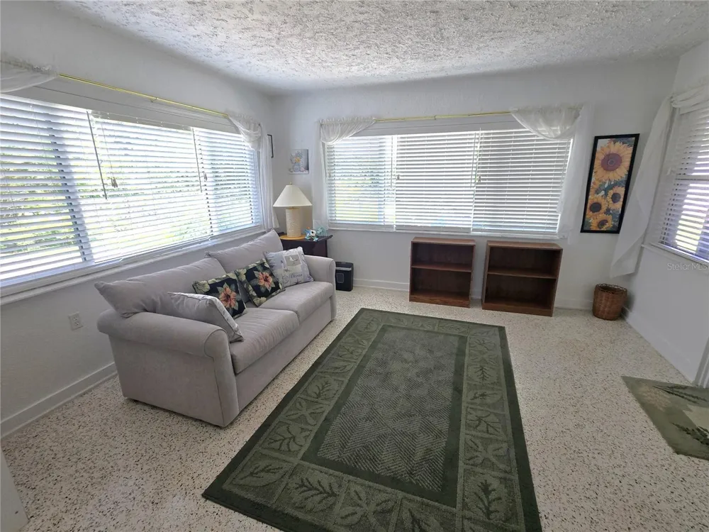 5116 13TH AVENUE DRIVE W Bradenton, FL 34209