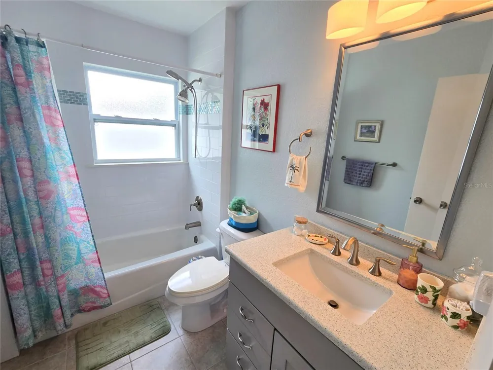 5116 13TH AVENUE DRIVE W Bradenton, FL 34209
