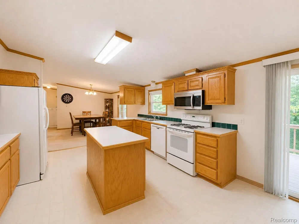 29 Dusty Trail Bedford Charter Township, MI 49017